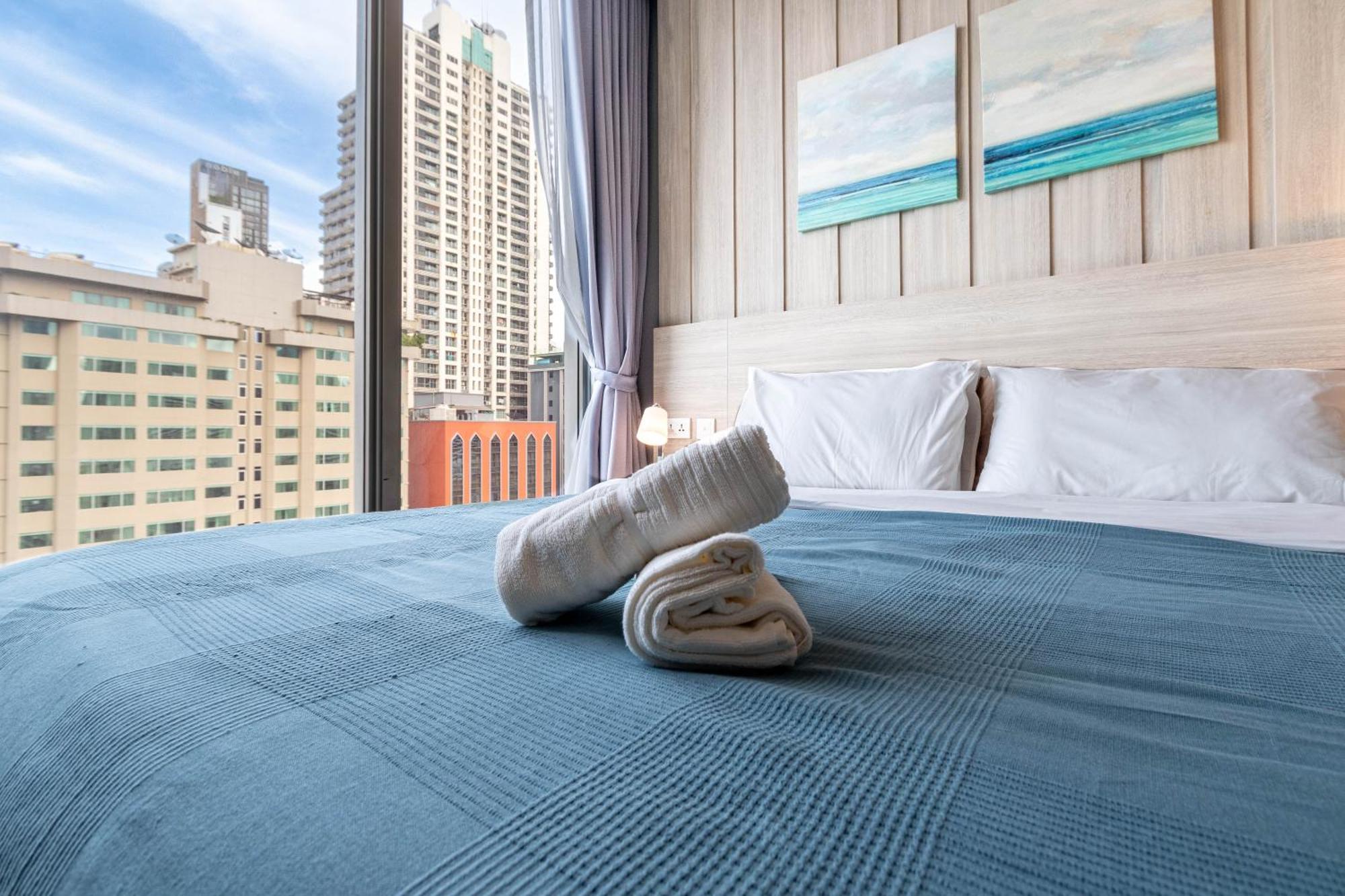 Hyde Sukhumvit 11 Branded Suites Bangkok Zewnętrze zdjęcie