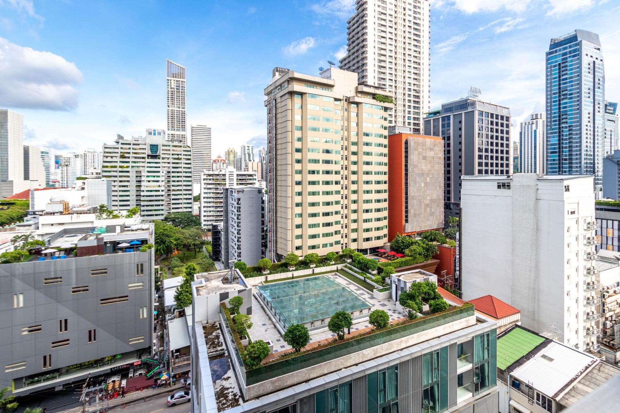 Hyde Sukhumvit 11 Branded Suites Bangkok Zewnętrze zdjęcie