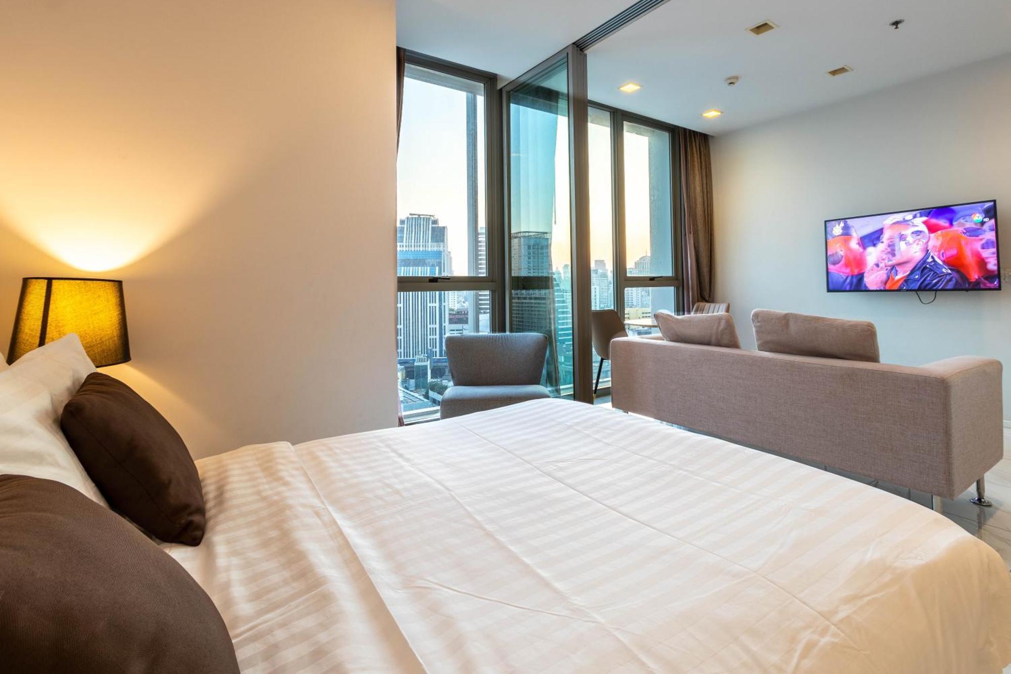 Hyde Sukhumvit 11 Branded Suites Bangkok Zewnętrze zdjęcie