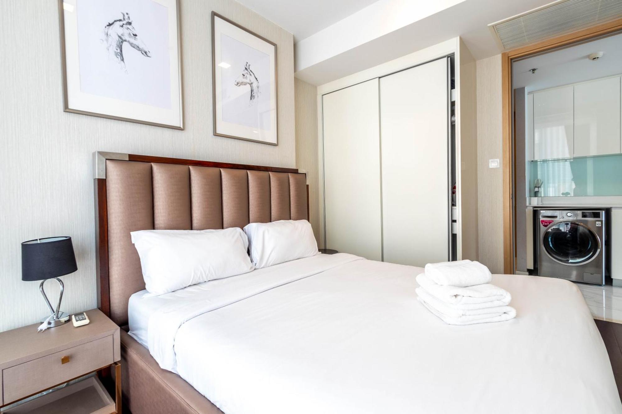 Hyde Sukhumvit 11 Branded Suites Bangkok Zewnętrze zdjęcie