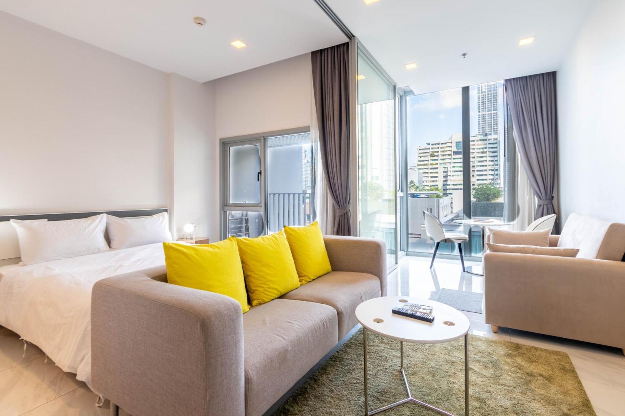 Hyde Sukhumvit 11 Branded Suites Bangkok Zewnętrze zdjęcie
